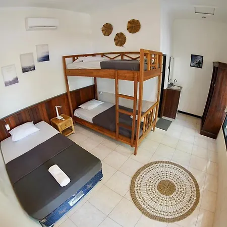 Jepun Villas 08 - One Bedroom With 3 Beds And Kitchen