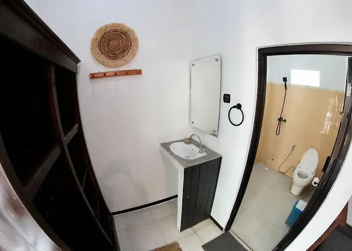 Jepun 08 - One Bedroom With 3 Beds And Kitchen Apartment *