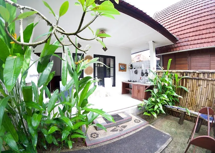 Jepun 08 - One Bedroom With 3 Beds And Kitchen Uluwatu (Bali)